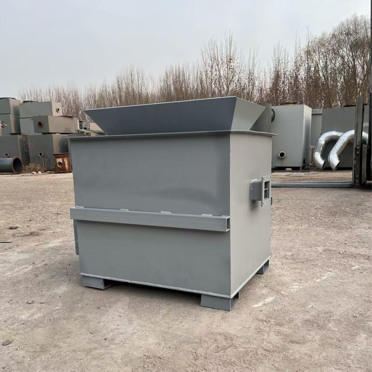 Smokeless and Odorless Household Waste Incinerator Hospital Cable Pet Corpse Clothes Car Seat Industrial Waste Incinerator