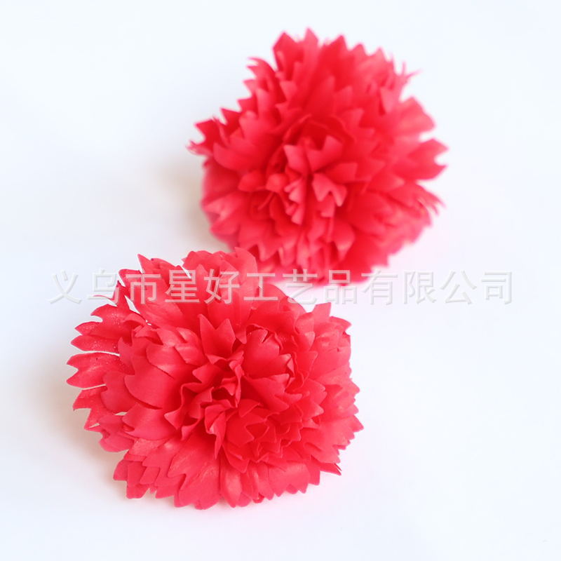 Carnation Soap Flower Bouquet Gift Box for Teachers and Elders, Including Flower Wrapping Materials and Soap Bouquet