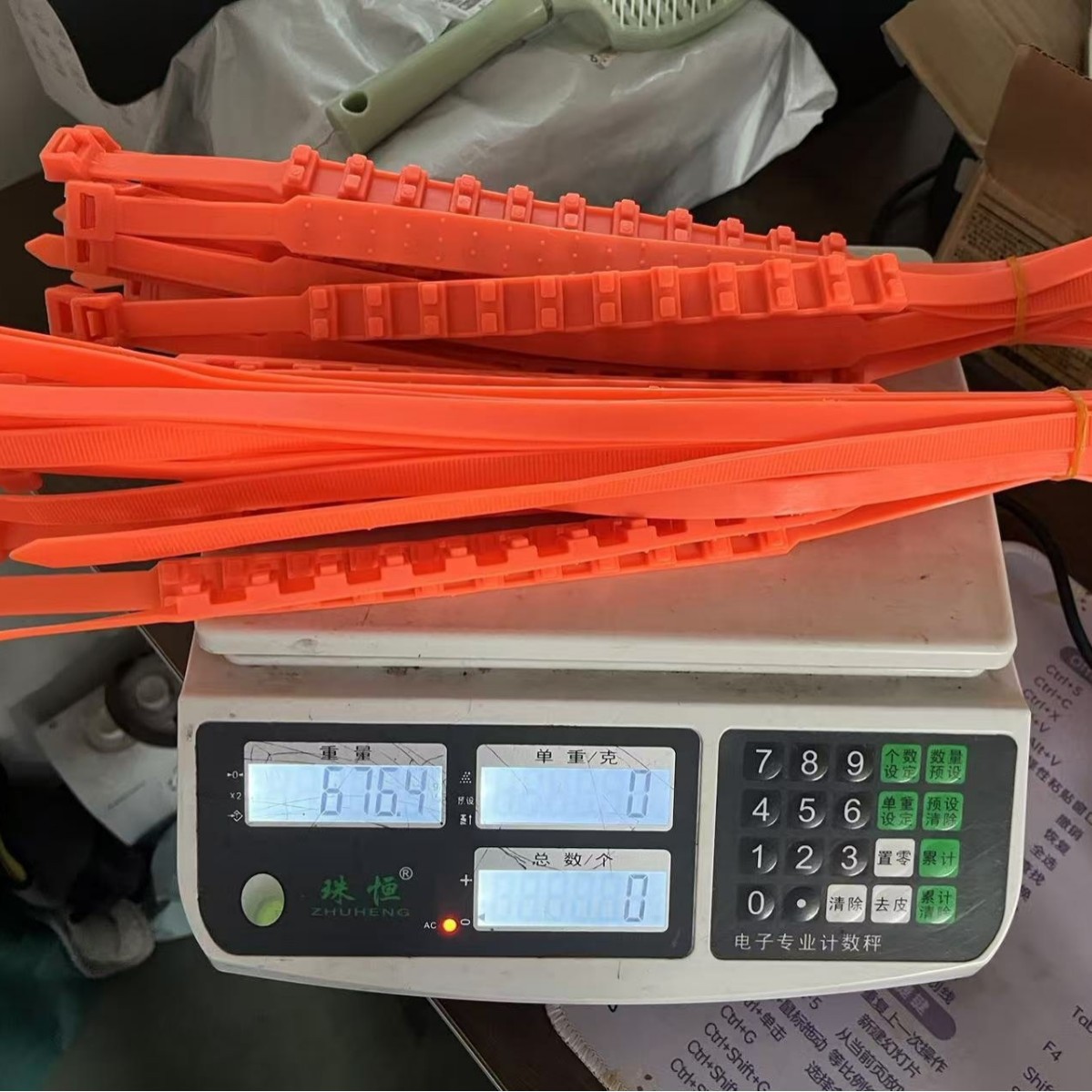 Factory Wholesale Car Tire Chains Winter Anti-Skid Tire Ties Car Outdoor Snow Tire Anti-Skid Chains