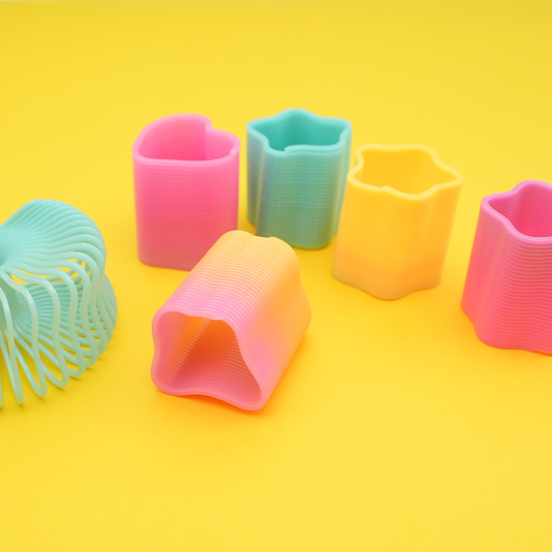 Rainbow Circle Magic Circle Children's Spring Circle Decompression Toy Colorful Circle Elastic Circle Street Stall Prize Toy Cross-Border