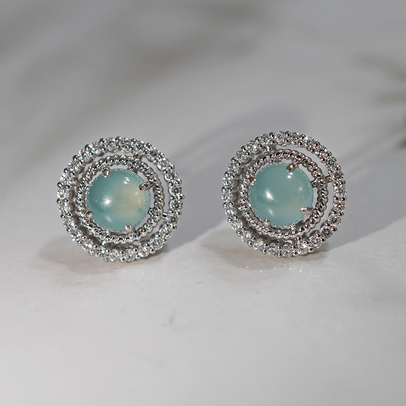 Серьги из платины Pt950 с культивированными бриллиантами и полными бриллиантами из нефрита