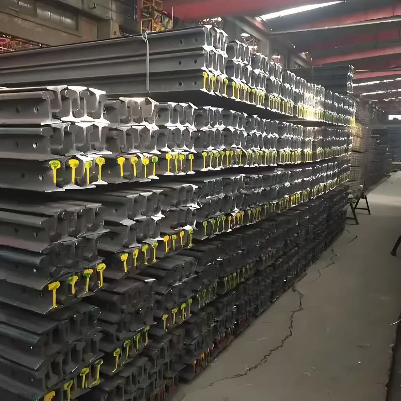 70kg Steel Rail 50kg Steel Rail 28kg Steel Rail Steel Mill Wholesale Price