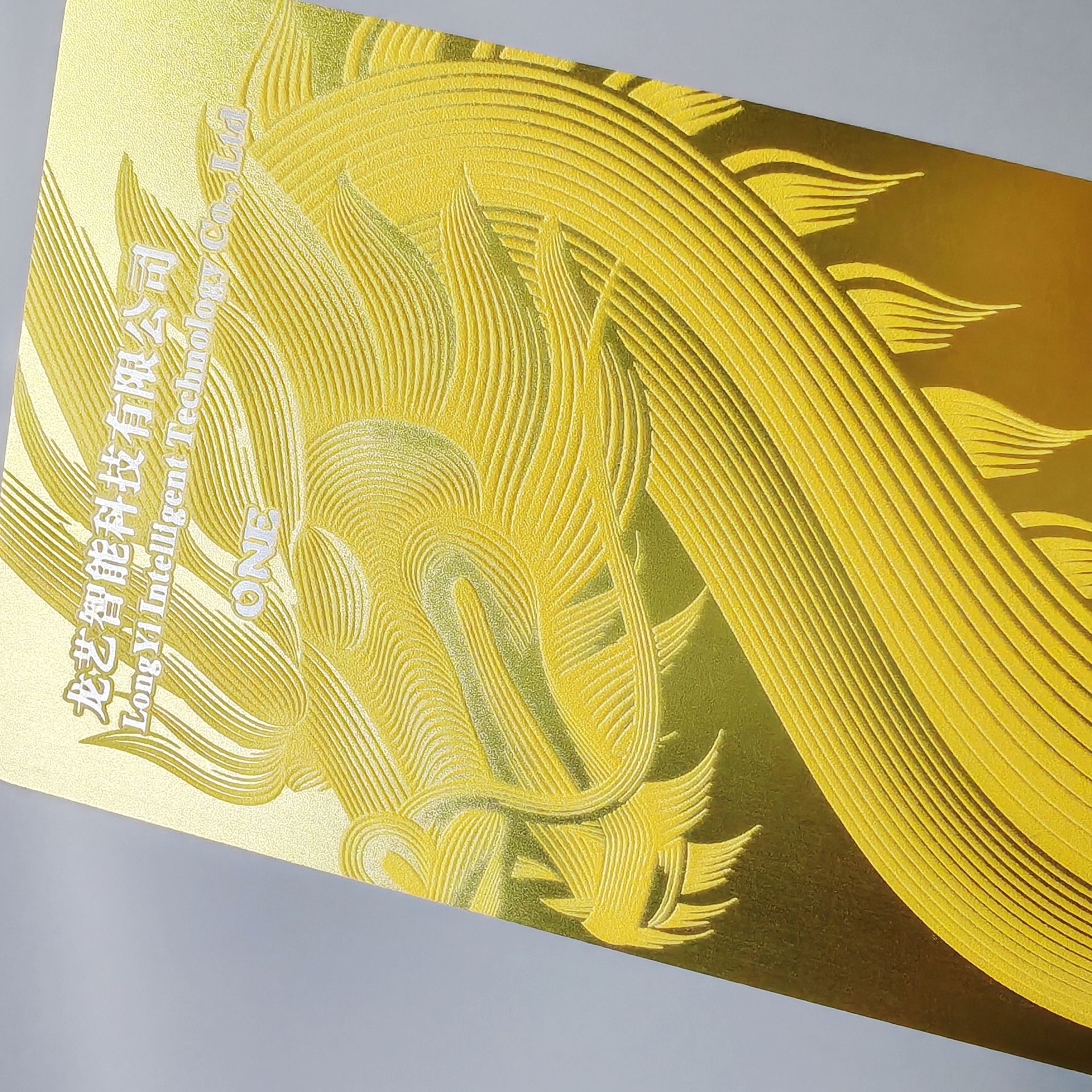 High-End Membership Customized Classy Embossed Frosted Black Vip Gold Card Pvc Vip Card Customized Design Magnetic Stripe Card Customization