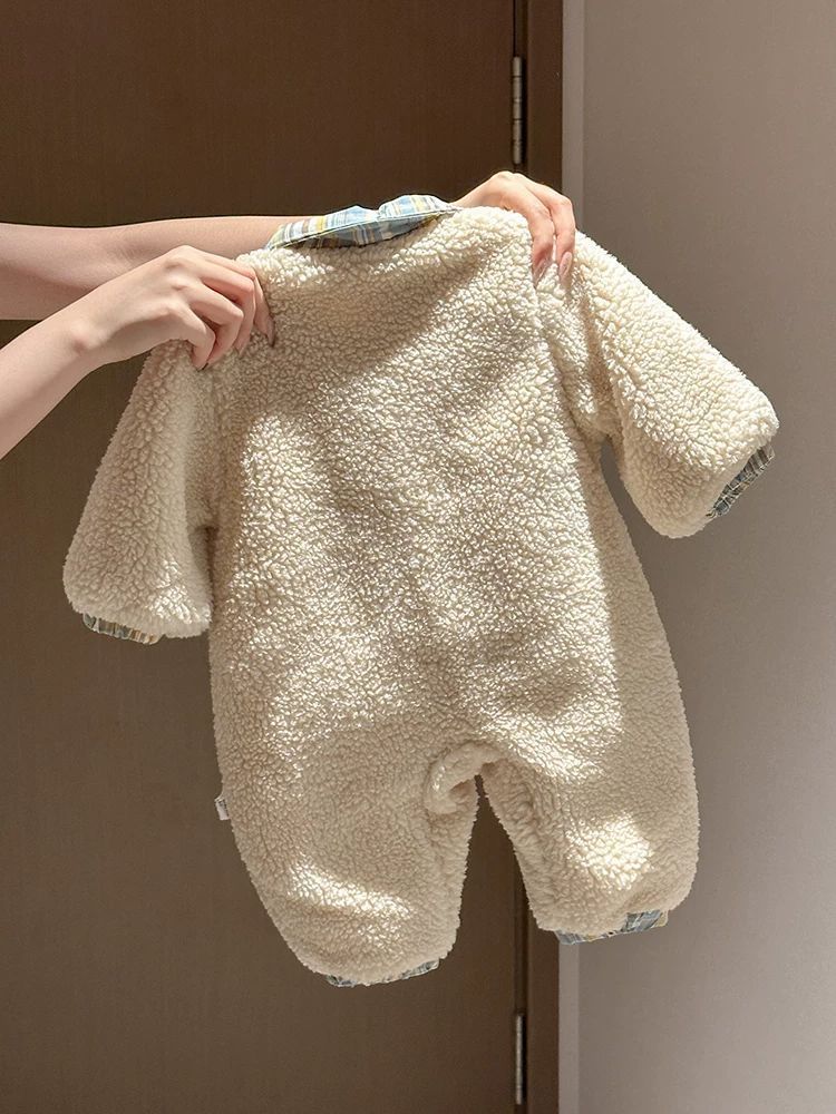 Newborn Baby Clothes, Autumn and Winter Clothes, Baby Velvet Thick Jumpsuits, Cute Quilted Warm Clothes for Going Out in Autumn and Winter