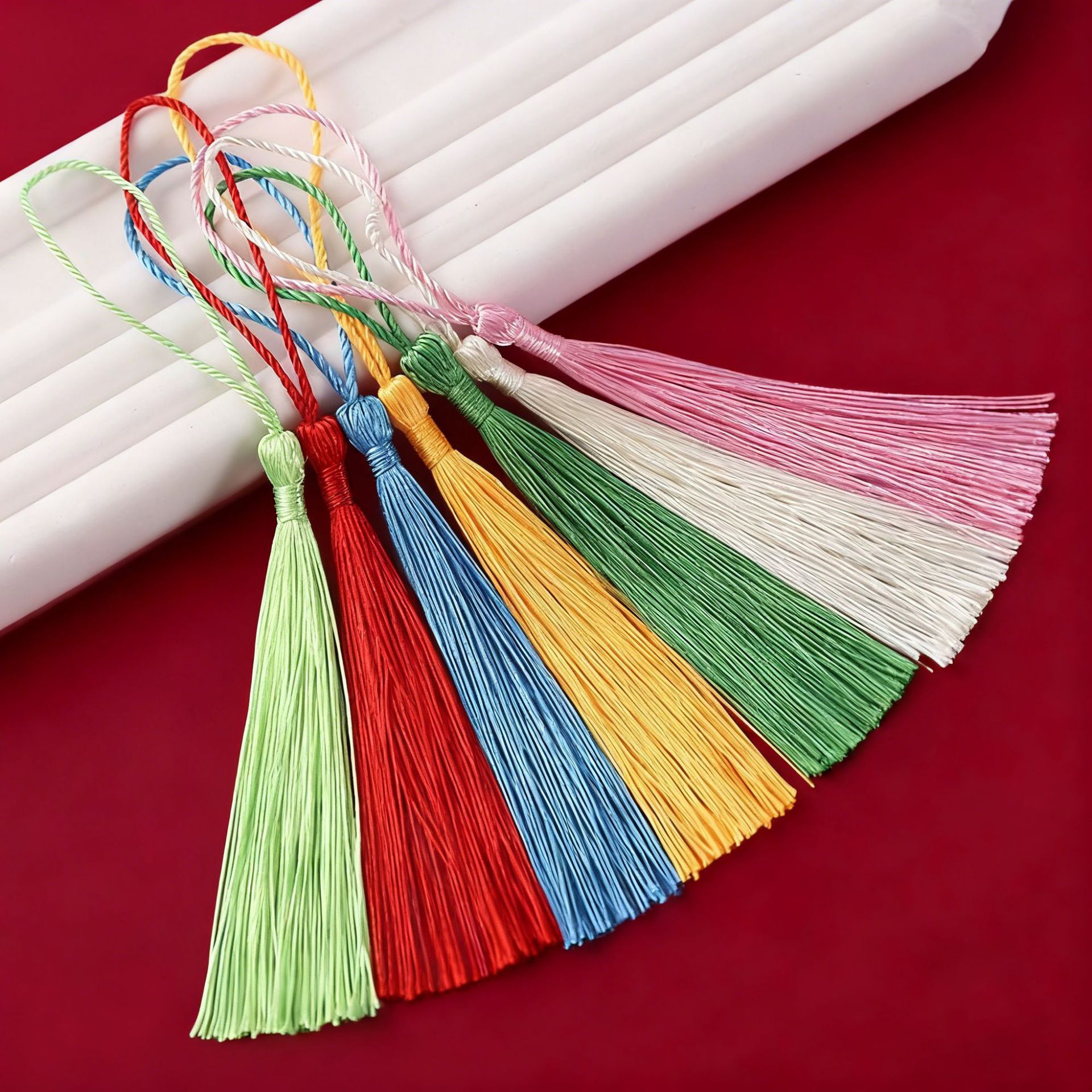 Оптовая продажа маленького подвесного шпиля с кисточкой, китайский узел, украшение для закладки, подвеска для автомобиля, шпилька, подвеска для веера, взрывы