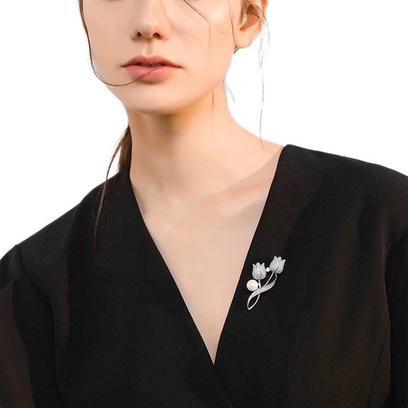 Xiliang Feizi High-End Zircon Tulip Brooch Colorful Korean Style Tulip Corsage Elegant Gift Pin Wholesale