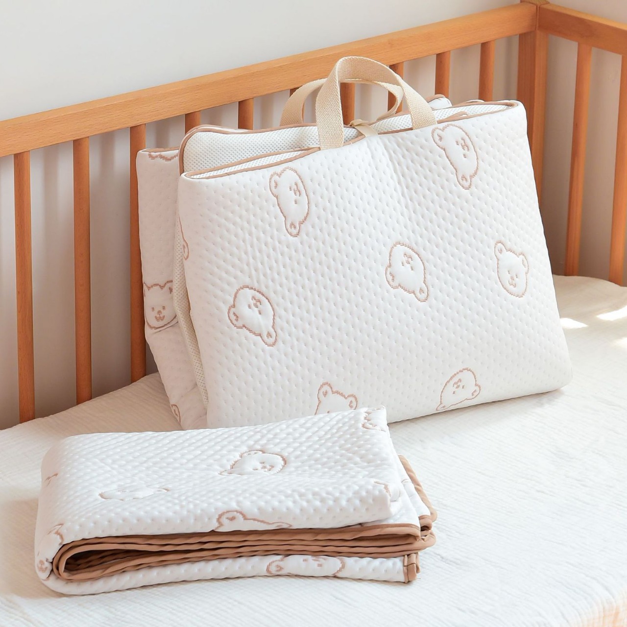 Newborn Baby Embroidered Pure Cotton Breathable Nap Folding Portable Mattress Kindergarten Machine Washable Sleeping Pad Mattress for Outing