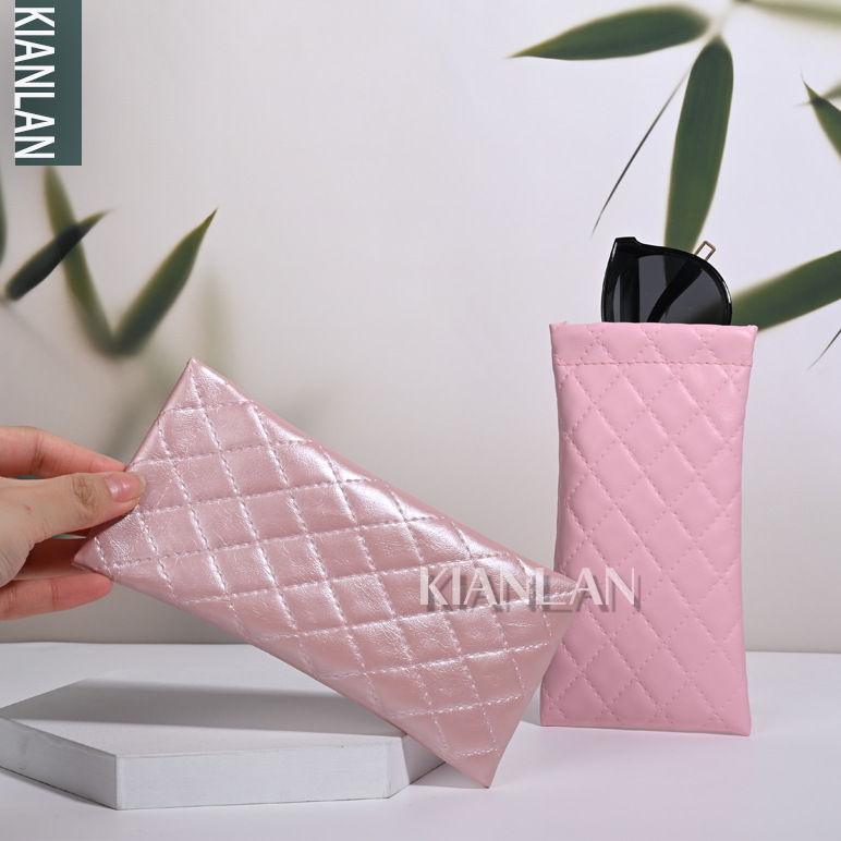 【Cross-Border E-Commerce Hot Item】Diamond-Shaped Checkered Glasses Pouch with Elastic Opening, Sunglasses Case, Outdoor Glasses Storage Bag, Customizable with Printing