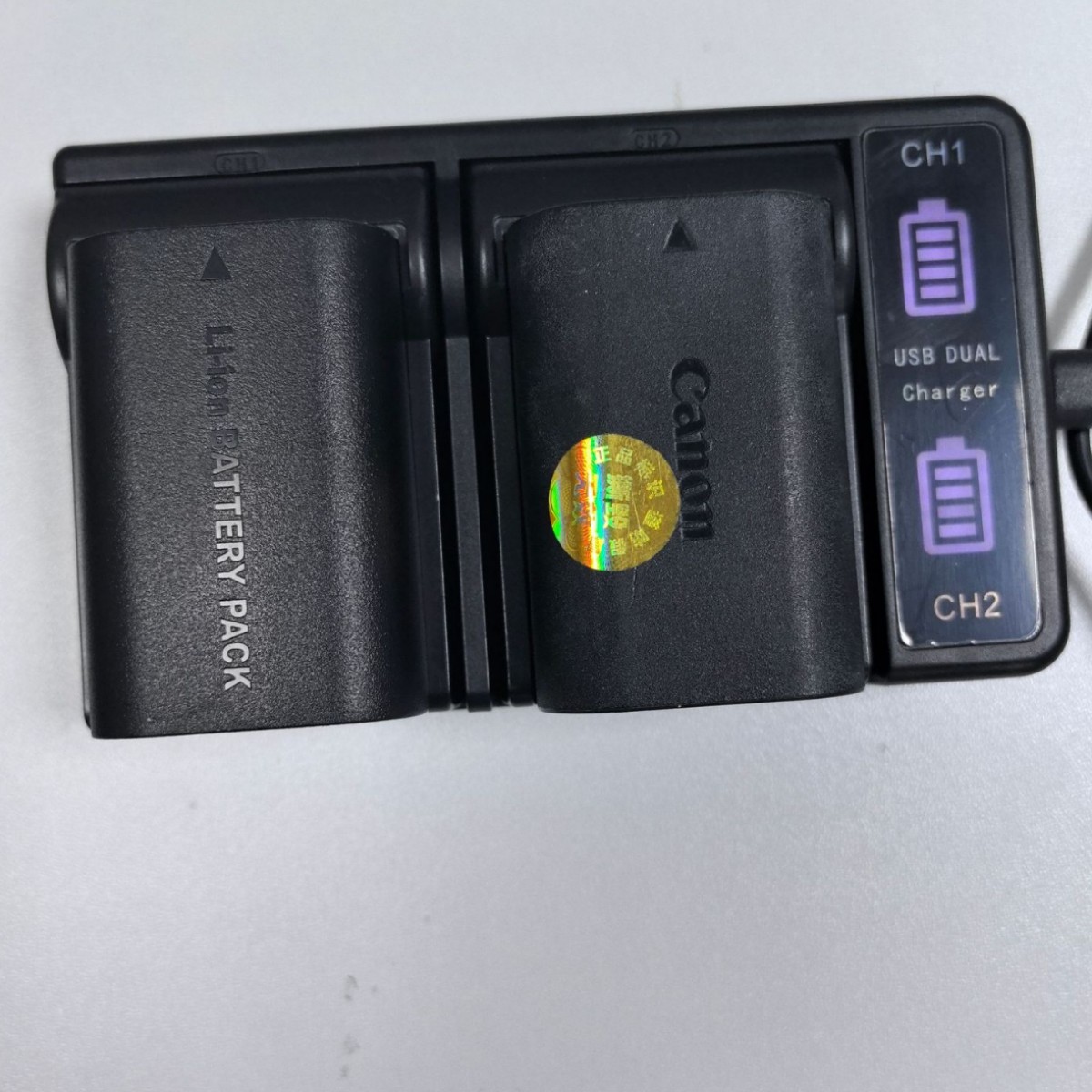 Factory Direct Usb-C Port Digital Tube Display Camera Dual Charger Suitable for Canon Lp-E6