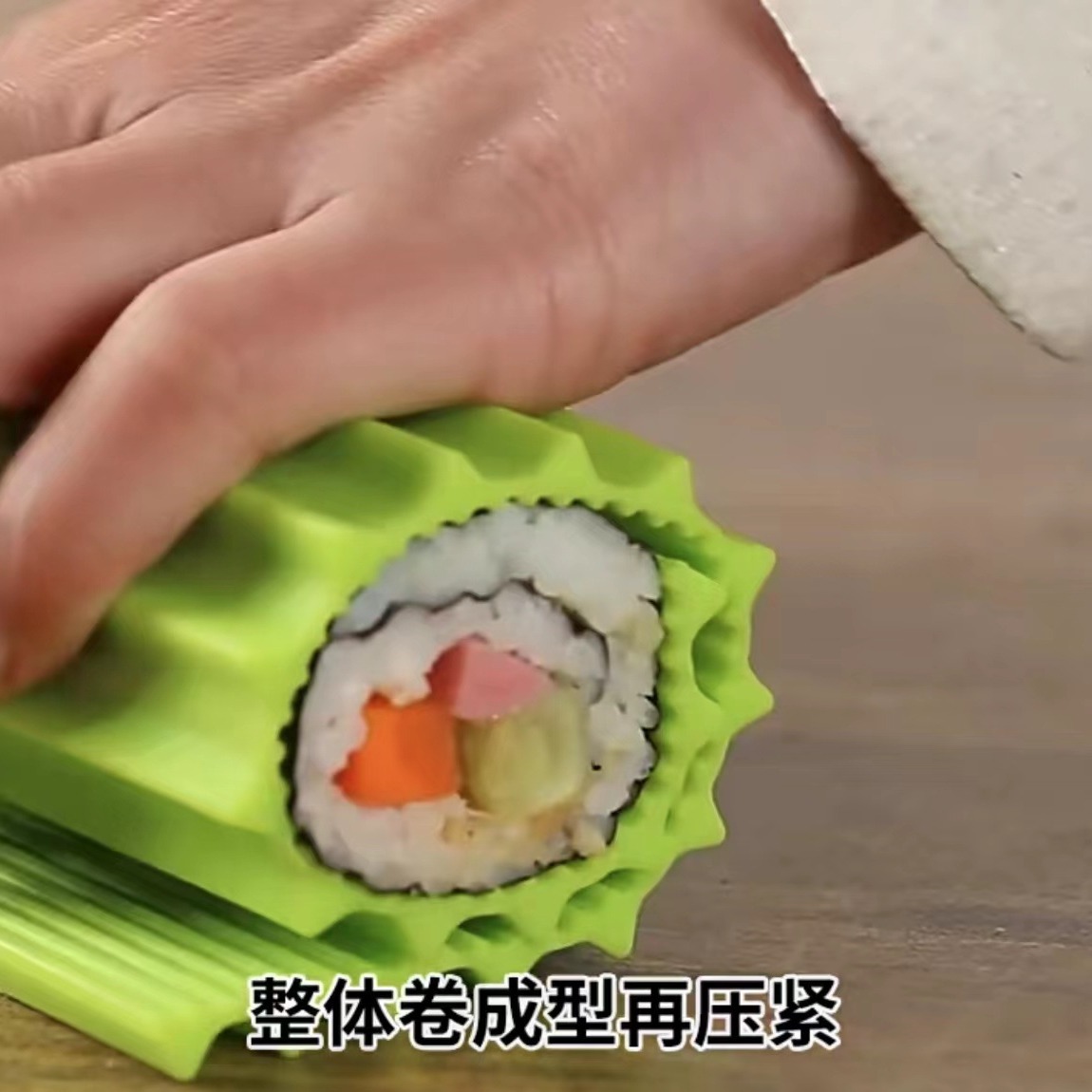 Bamboo-like Japanese sushi roller shutter tool silicone sushi roll mold commercial seaweed sushi Laver rice Special