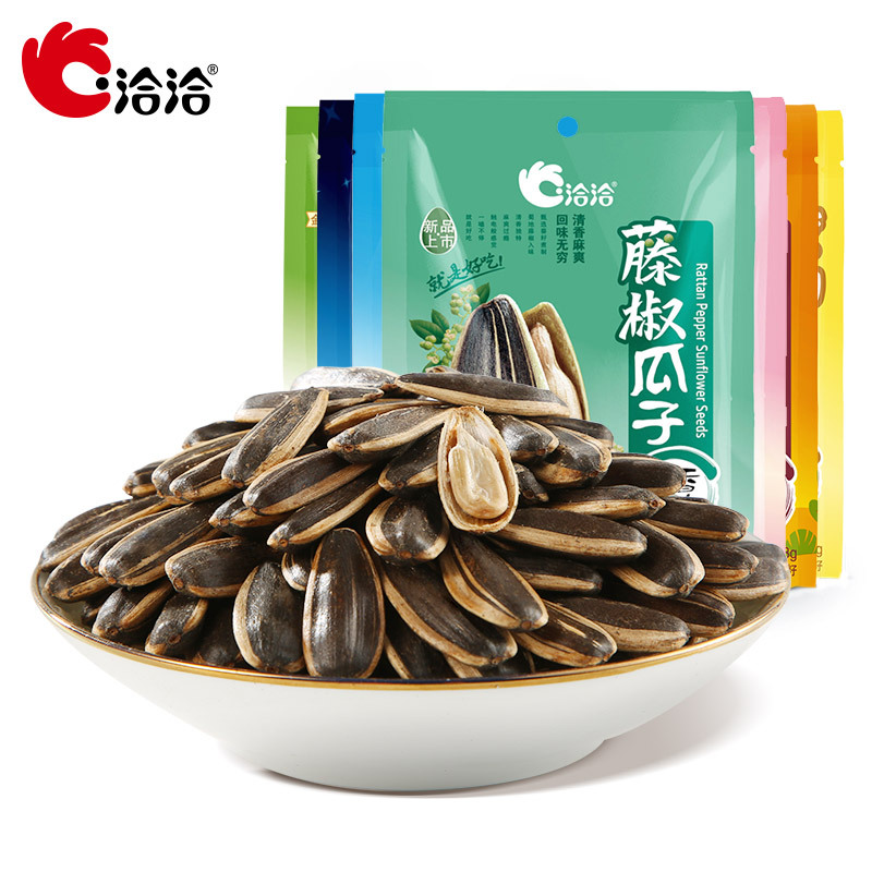 Qiaqia caramel melon seeds 108g sea salt rattan pepper pecan Seeds Sunflower seeds fried goods casual snacks wholesale