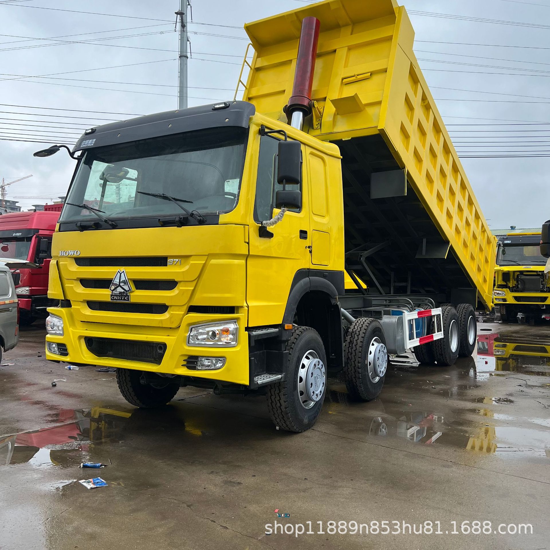 Экспортный тяжелый трактор Howo с двойным приводом, 371 л.с., передний полный привод, задний восьмиколесный привод, самосвал Howo