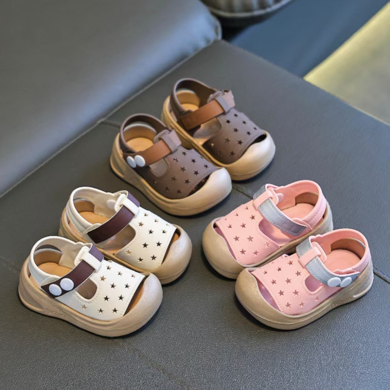 2025 Новые детские туфли для малышей 0-3 года летние туфли для малышей противоударные не скользящие мягкая подошва сандалии для мальчиков
