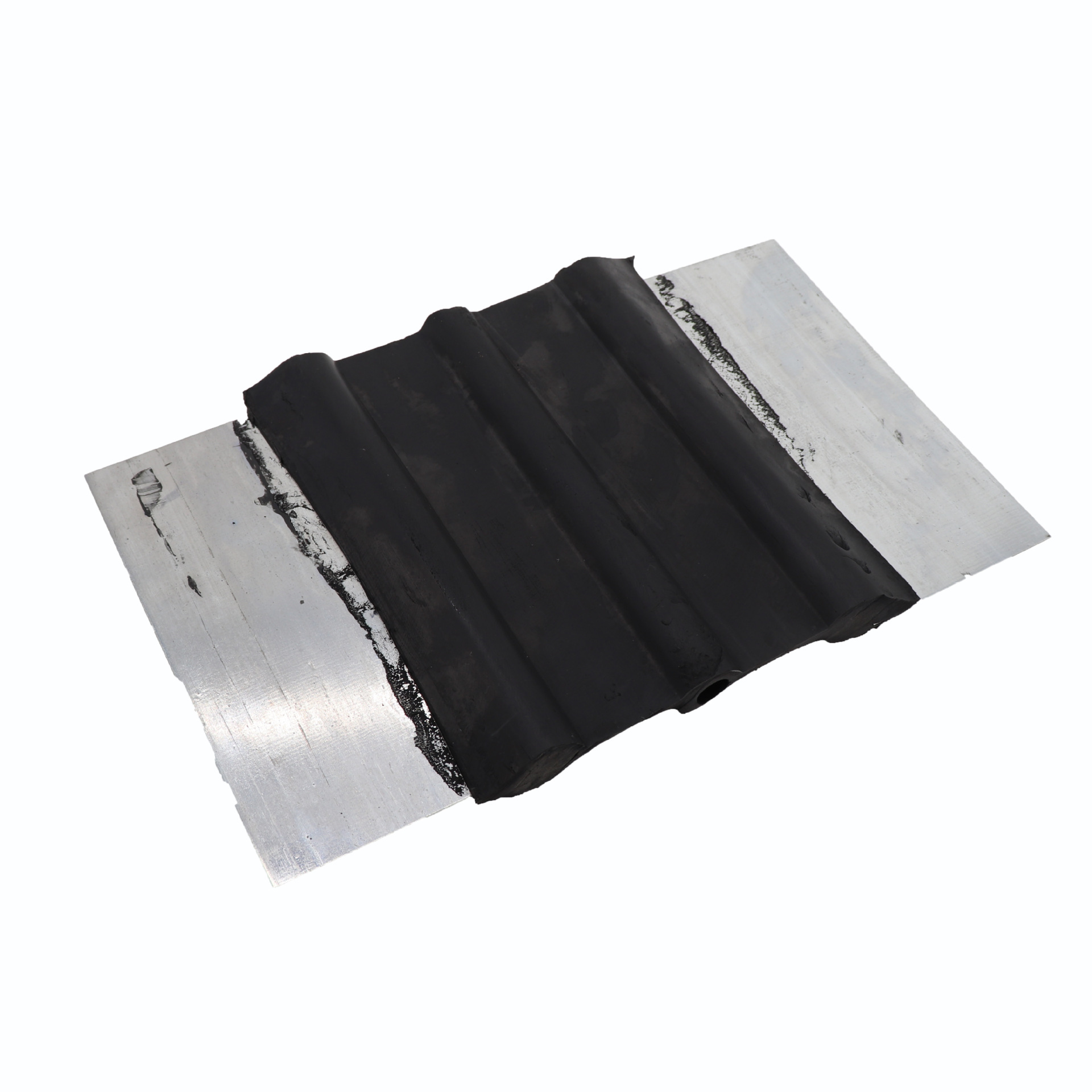 Steel-Edged Rubber Waterstop for Engineering Projects, Bridges, Tunnels, and Construction; Steel-Edged Waterproofing Embedded in the Ground
