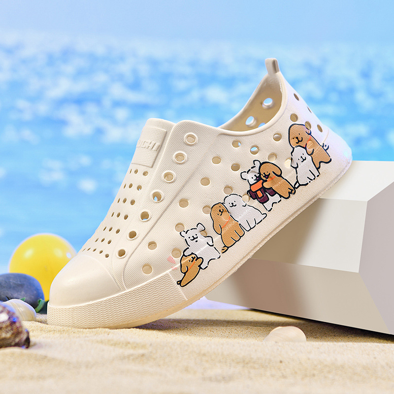 New Children's Hole Shoes Lightweight Breathable Quick-drying Beach Shoes Printed Cartoon Thick Bottom Waterproof Hollow Sandals for Men and Women