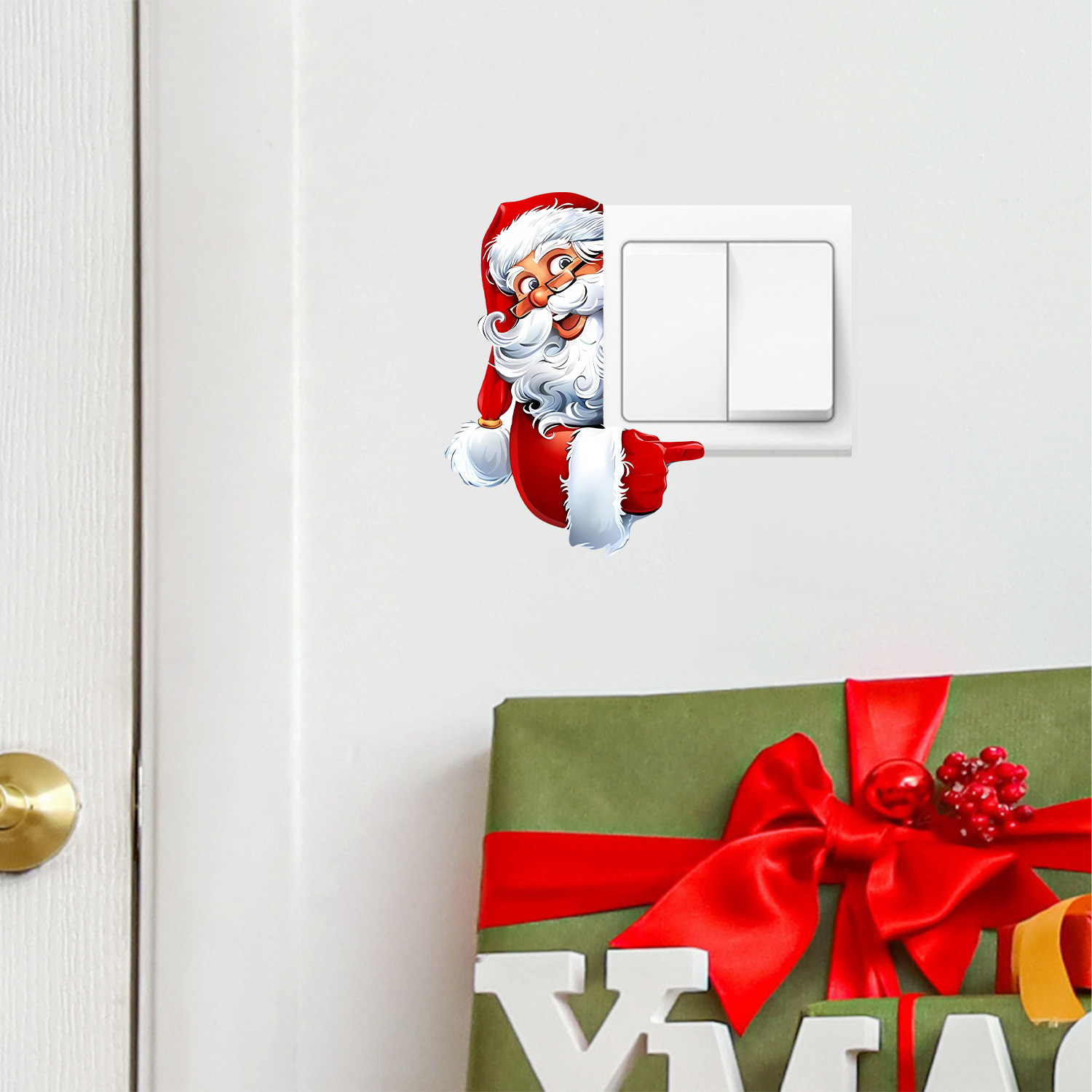 наклейка на выключатель с Санта-Клаусом для спальни и гостиной