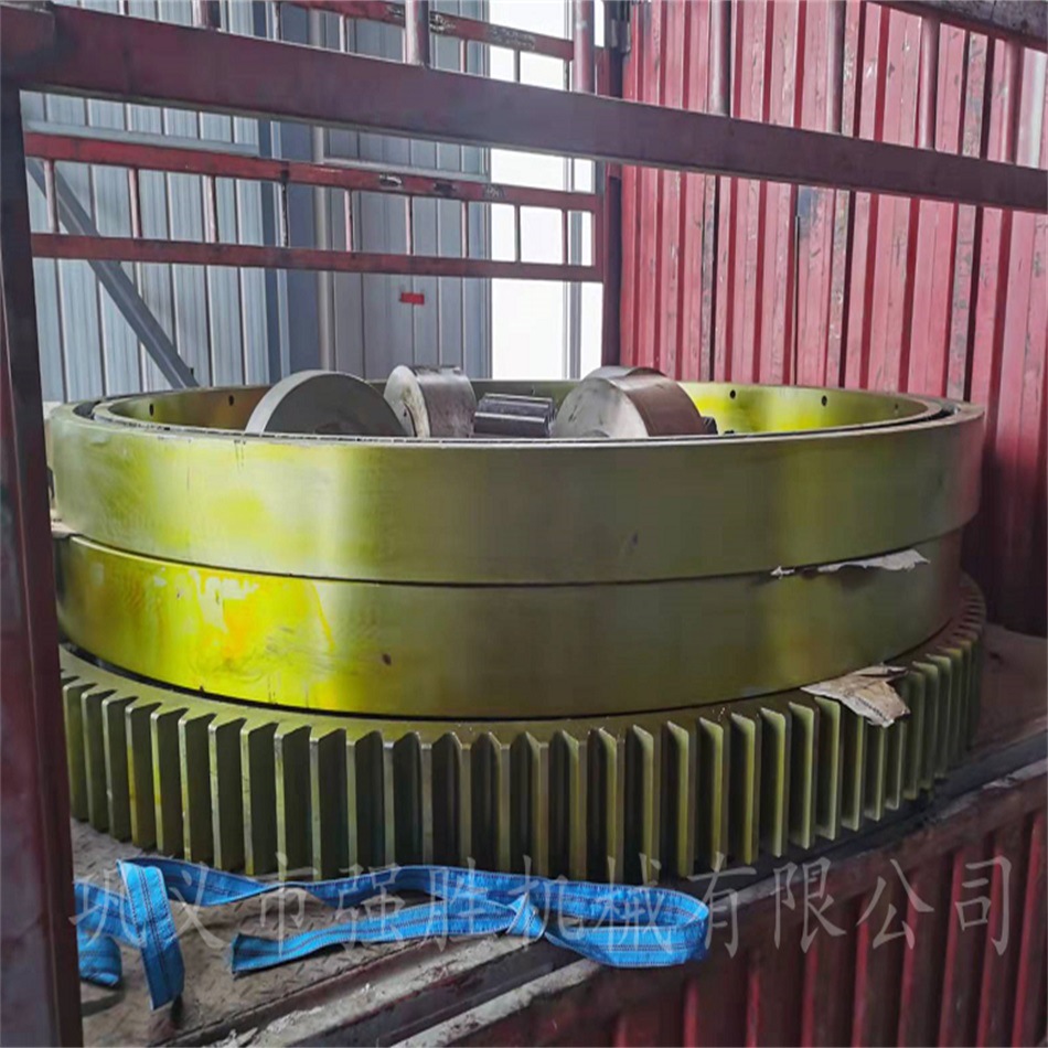 Factory Direct Supply of Rotary Kiln Gear Ring Support Wheel and Guide Wheel. Qiangsheng Has Been Producing a Variety of Rotary Kiln Accessories for Many Years