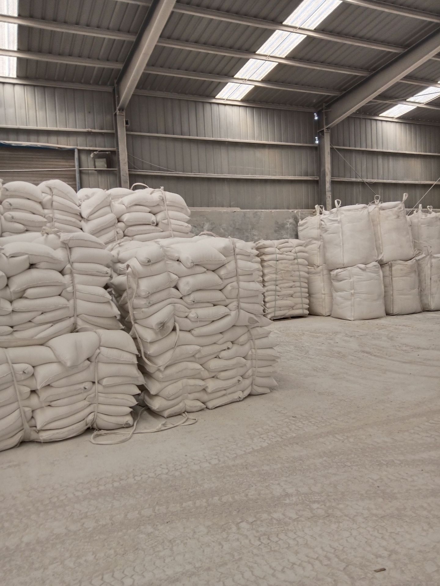 High content and good whiteness coating sewage treatment desulfurization industry manufacturers sell calcium hydroxide