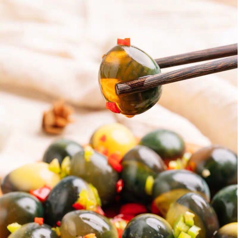 Quail Preserved Eggs, Preserved Eggs in a Small Box, 60 Pieces, Sugar-Coated Preserved Eggs, Damage Compensation Guaranteed, Small Size, Shaanxi Specialty