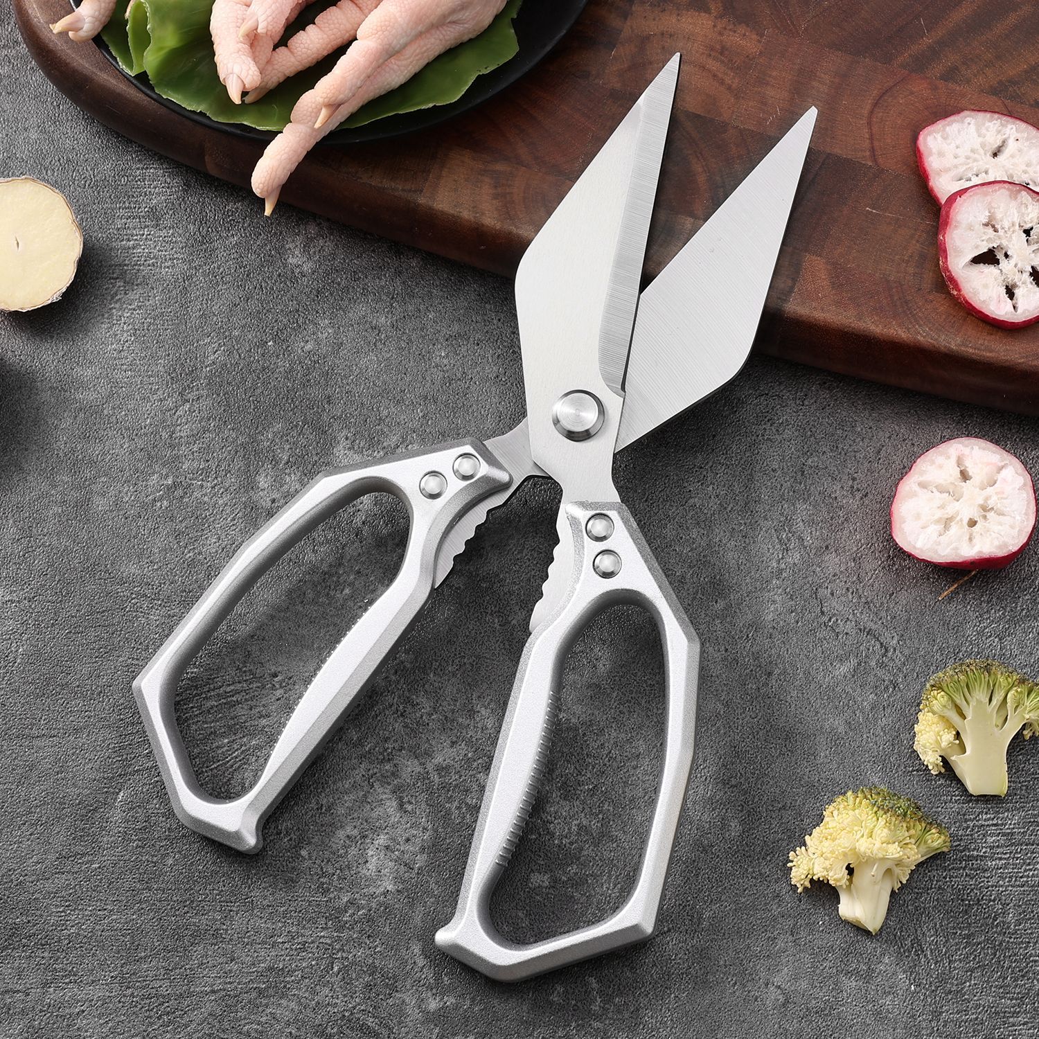 Factory Direct Sales New Thickened Large-Head Scissors for Home Kitchen Use, Bone-Cutting Scissors, Multi-Functional Kitchen Scissors, Powerful Chicken Bone Scissors