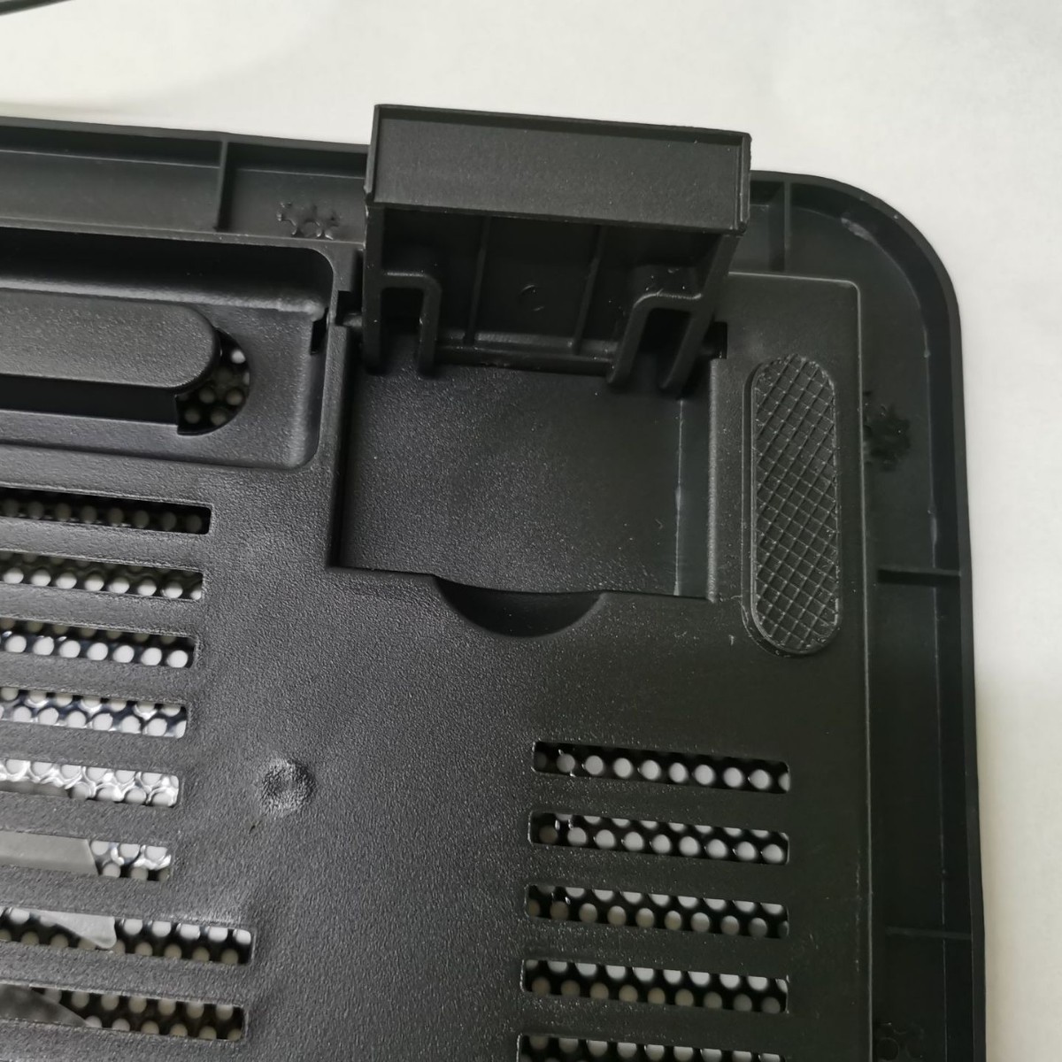 Radiator Wholesale N19 Radiator PP Material Laptop Accessories V19 Bracket Base Sit