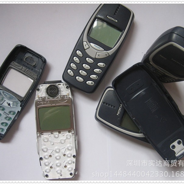 Classic and Timeless Wholesale Supply of Old 3310 Mobile Phones, Suitable for Cross-Border Foreign Trade and Upgradeable in Various Languages