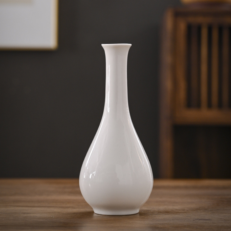 White Jade Pure Bottle Tea Ceremony Flower Arrangement Home Furnishings Desktop Green Ceramic Small Vase Guanyin Bottle for Buddha Zen Vase