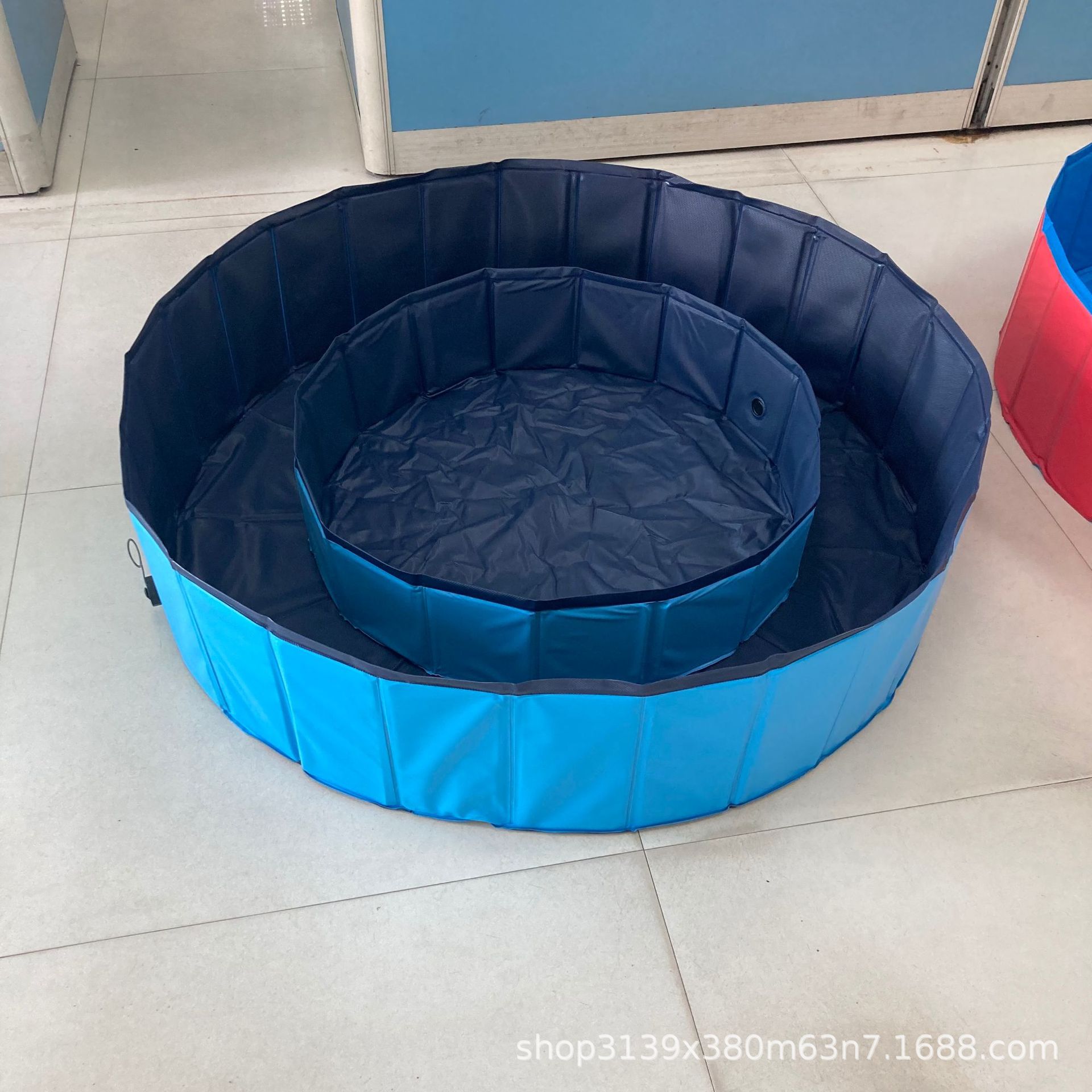 Manufacturer Supplies Pet Pool, Folding Bathtub, Portable Paddling Pool Bathtub, Universal Bathtub for Cats and Dogs