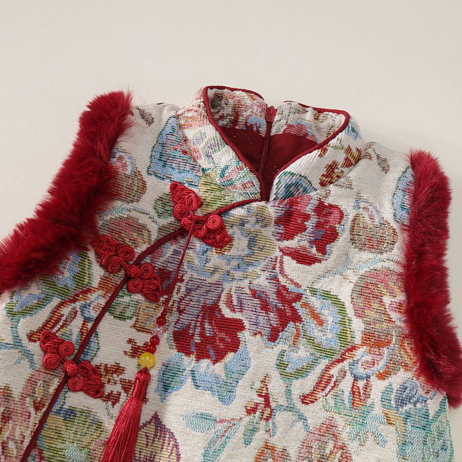 Baby Red New Year's Greetings Clothing 2025 Winter New Kidsren's Winter Quilted Warm Embroidered Cheongsam Skirt Drop Shipping