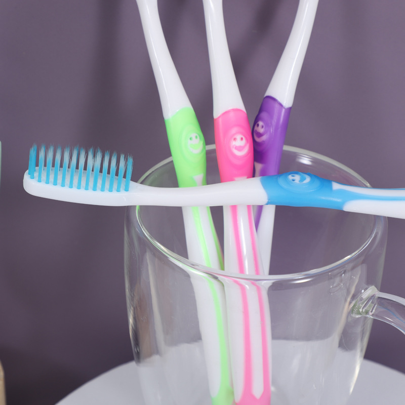 Factory Direct Filament Soft Hair Manual Toothbrush Home Cleaning Creative Oral Cleaning Smiley Toothbrush