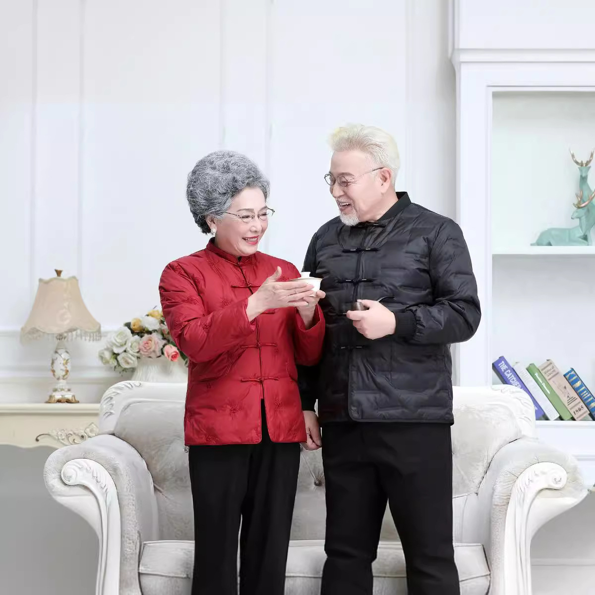 Autumn and winter 3121 middle-aged and elderly lovers clothing manufacturers wholesale men's and women's long sleeve birthday down jacket Tang suit