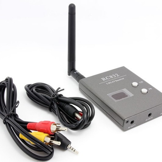 40 частот 5.8G передача изображения RC832 приемник, совместим со всеми 5.8G приемниками и передатчиками.