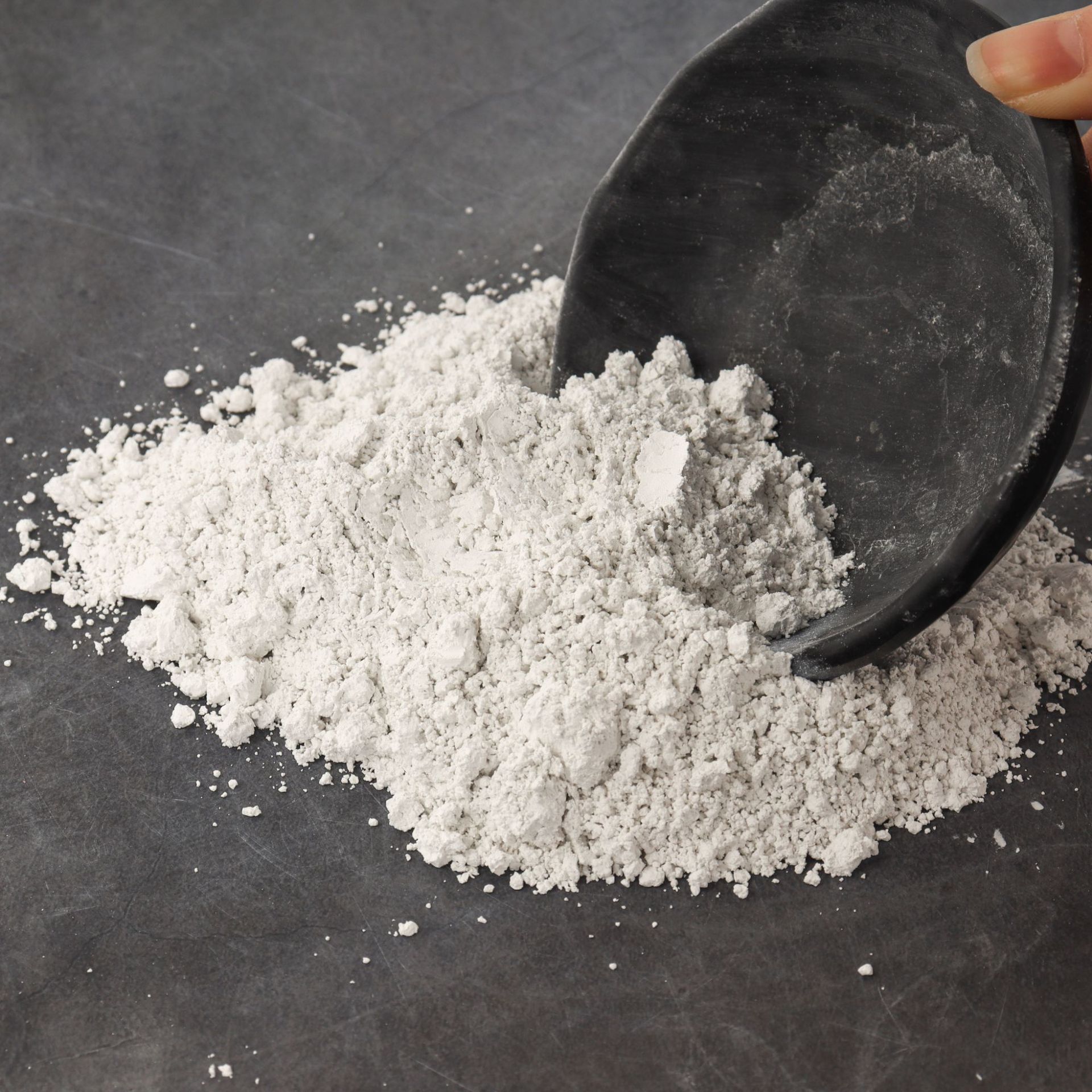 Industrial calcium oxide manufacturer high purity calcium oxide powder 200-1250 mesh calcium oxide powder for aquaculture