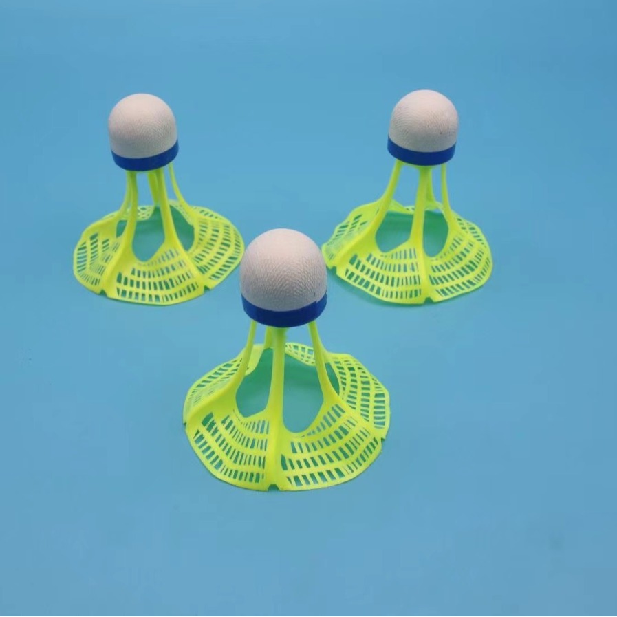 Ветронепроницаемый нейлоновый бадминтон оригинальные товары 3 штуки Устойчивый Король для indoor и outdoor практики соревнований тренировок