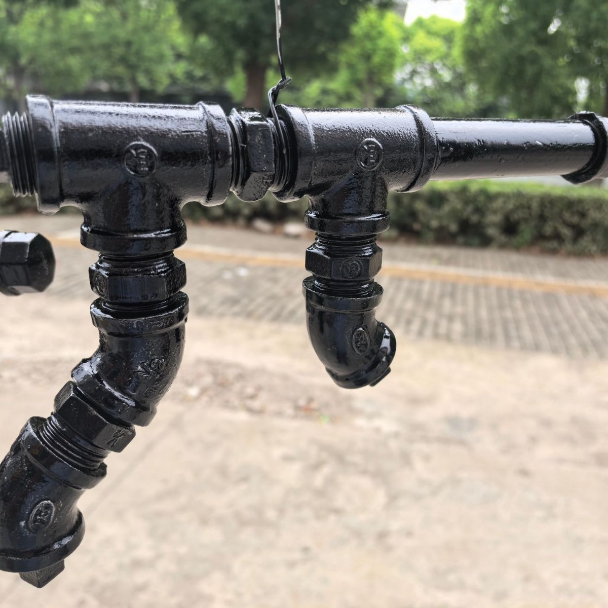 Pipe Fittings Hand-Assembled Model Toy Gun, Heavy and Strong Ornaments, Gifts, Suitable for Street Stalls and Night Market Sales