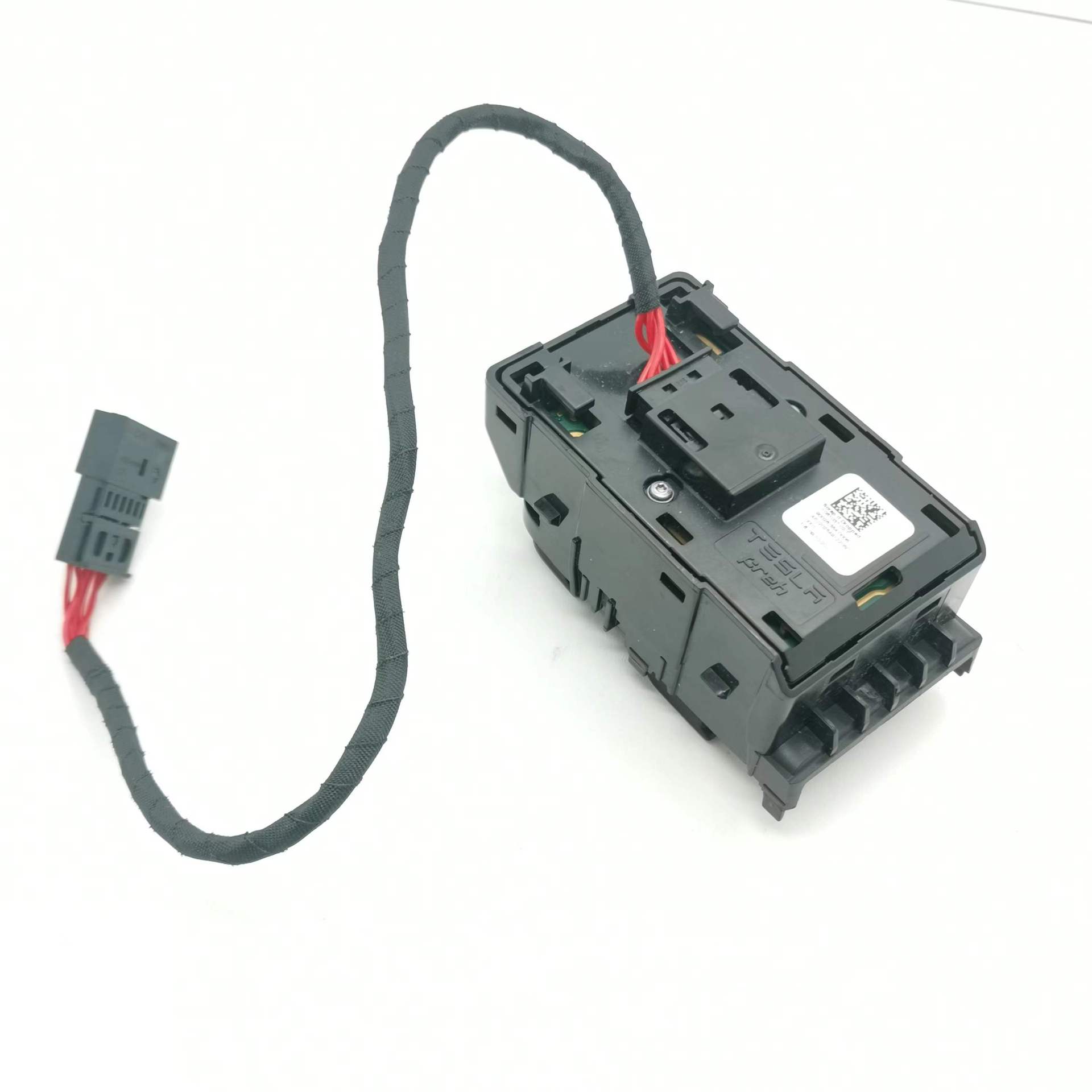 Applicable to Tesla model3 modely glass lifting switch driver lifter switch for 21 years