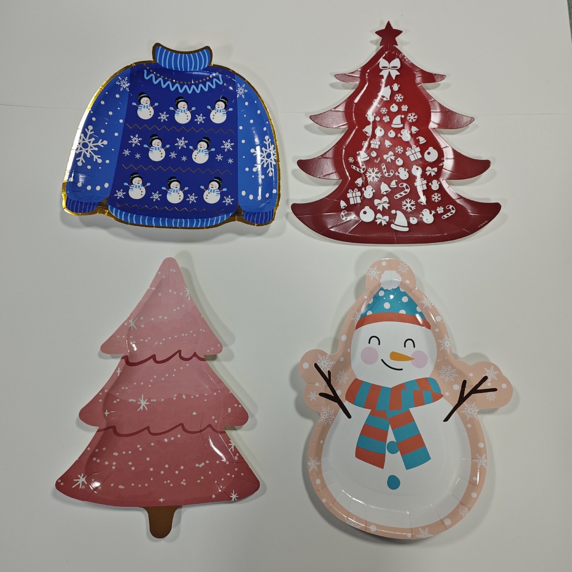 Одноразовая тарелка специальной формы для вечеринки, бумажная тарелка на тему Рождества, рождественская елка и Санта-Клаус