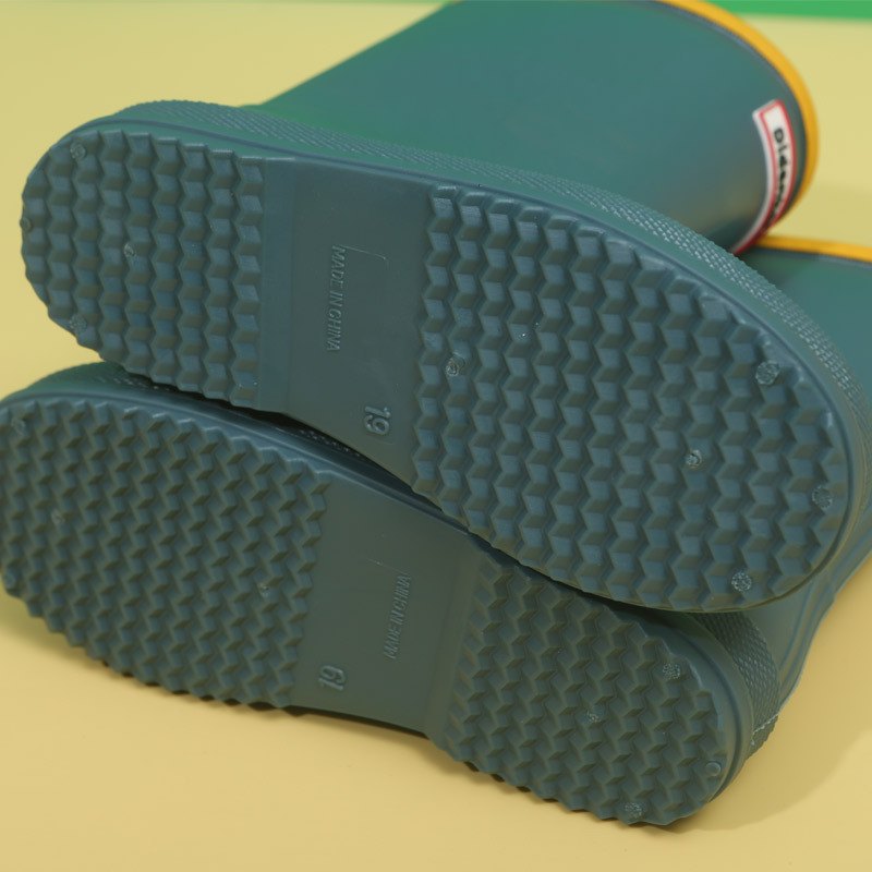 Children's rain boots non-slip soft bottom Light Children's boys and girls baby mid-tube rain boots children's water shoes exported to Japan foreign trade