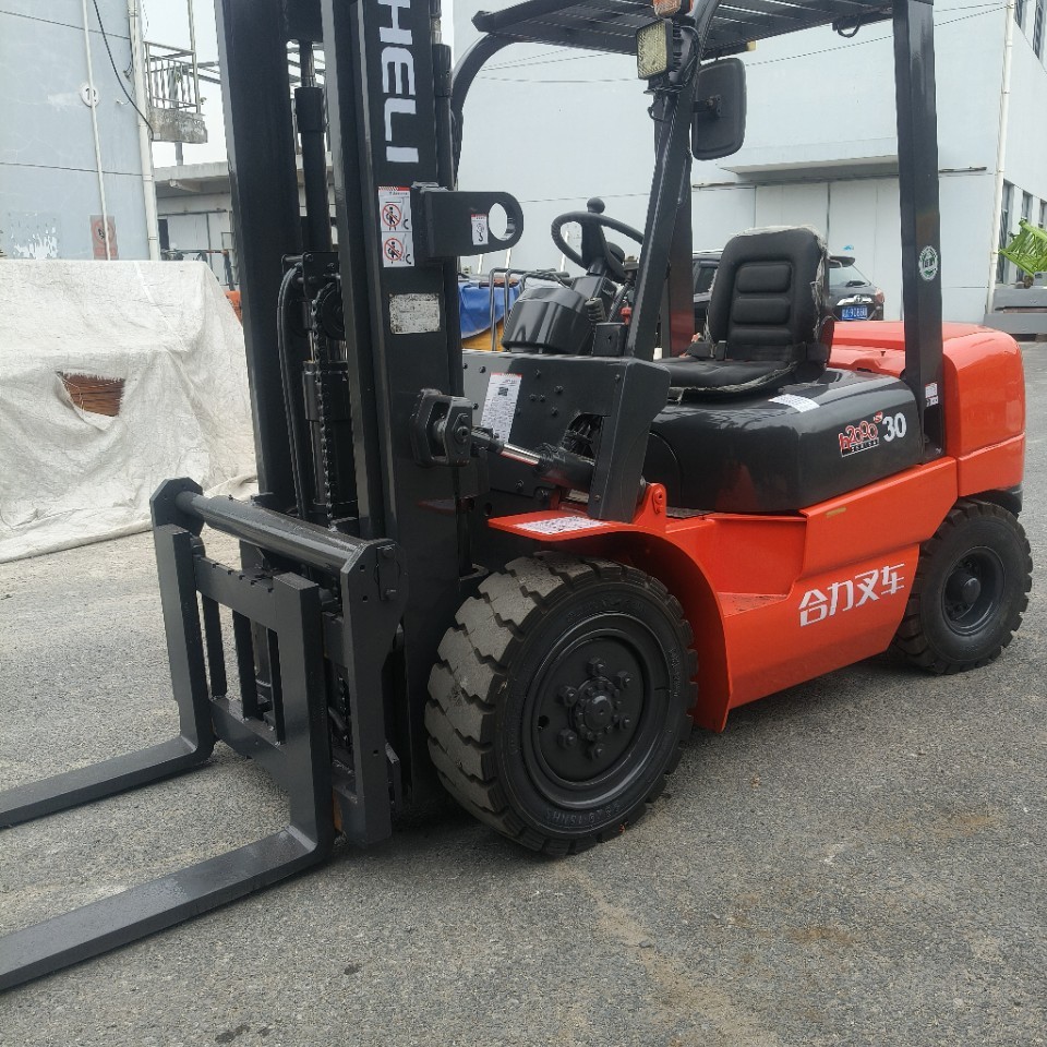 Б/У погрузчики на продажу: 2 тонны, 3 тонны, 5 тонн с боковым сдвигом мягким захватом, б/у поворотный круглый захват погрузчика