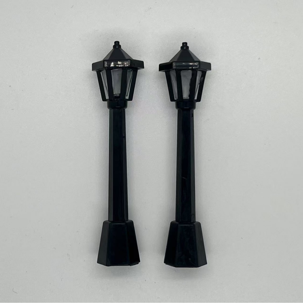 Миниатюрный домик для кукол с имитацией света, уличный фонарь, микро-ландшафт, мини-орнаменты, креативные миниатюрные украшения, песчаная тарелка для ювелирных изделий