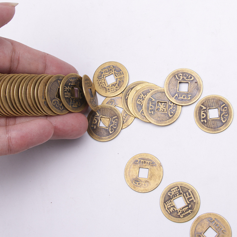 2.3см 2.8см чистая латунь антикварные медные монеты Пяти Императоров десяти Императоров китайский узел медная монета подвеска производитель оптовая продажа