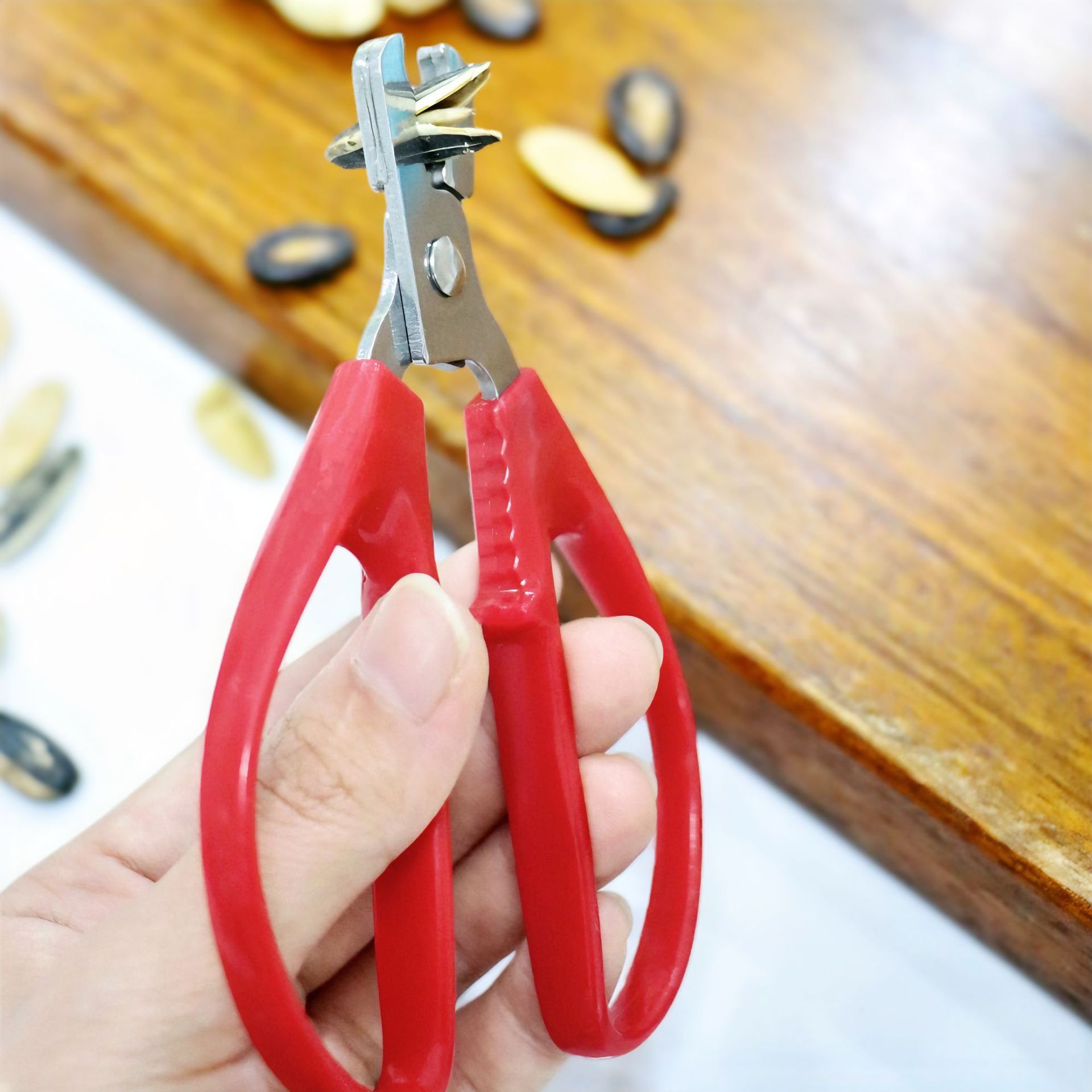 Stainless Steel Melon Seed Sheller Black Melon Seed Pliers Tool Shelling Tool Clipper Manual Pistachio Sheller