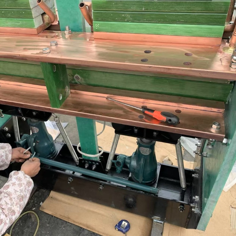 Factory Direct Supply Hydraulic Furnace Switching Switch for Medium Frequency Furnace, Dedicated Mechanical Furnace Switching, One-Click Furnace Switching, No Disassembly Required, Water-Cooled Cable