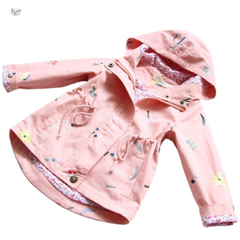 Foreign trade hot selling sweet children's coat girls' spring and autumn coat children's embroidered windbreaker children's clothing one-piece delivery