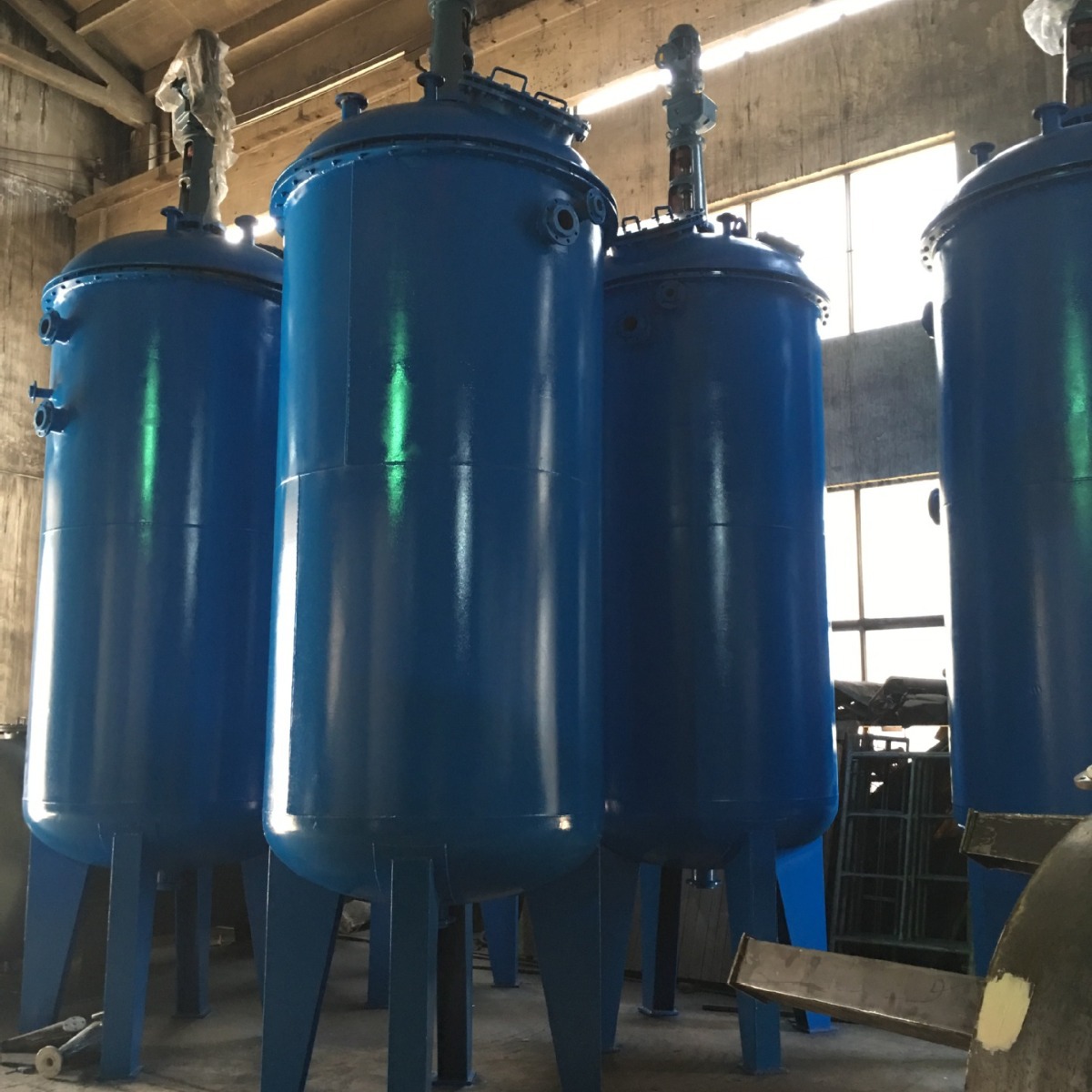 Gansu concentrated nitric acid storage tank concentrated sulfuric acid storage tank hydrochloric acid tank steel lining plastic steel lining PE chemical anti-corrosion Vertical Horizontal