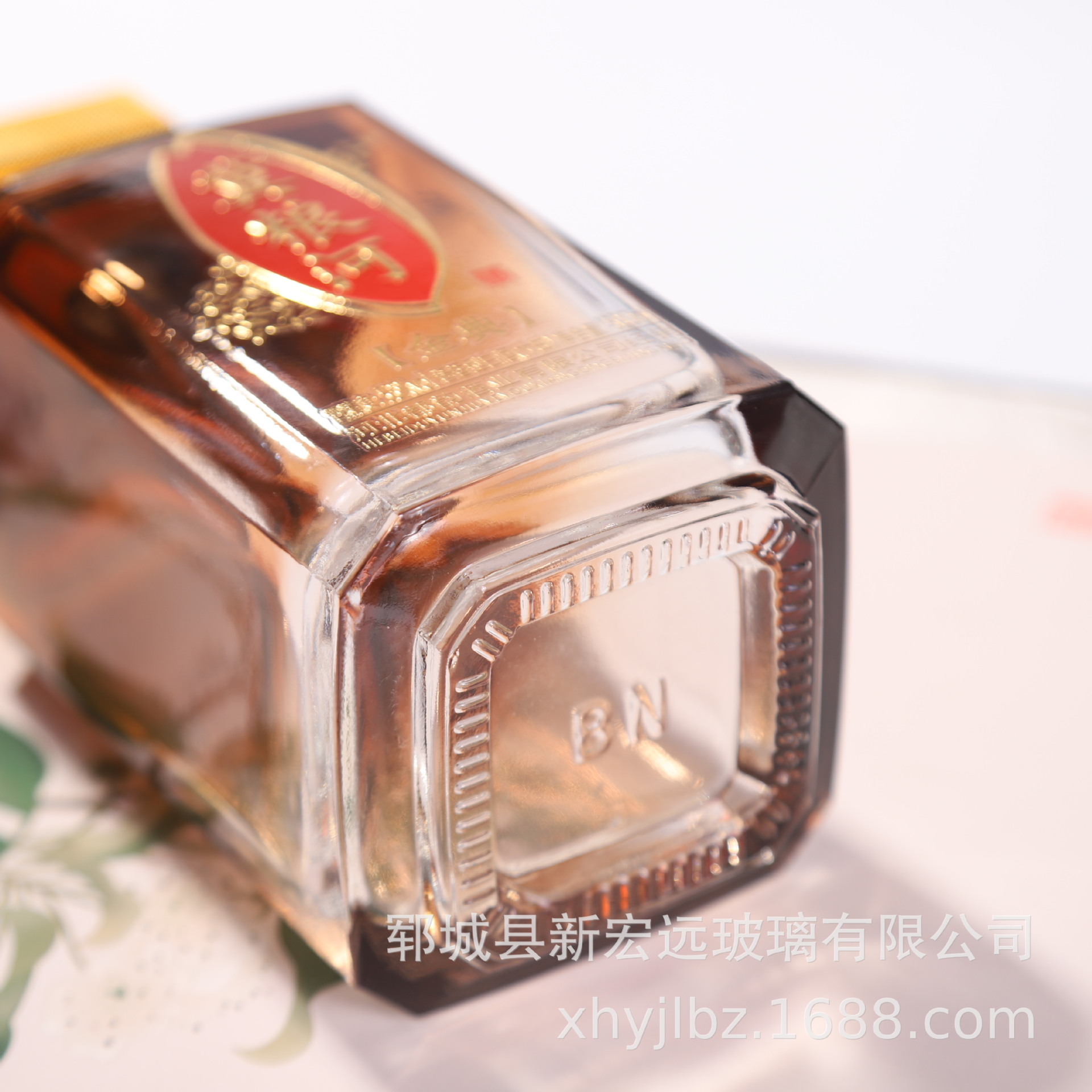 New Thickeneded Glass L Transparent Liquor Bottle Empty Bottle Glass Small Wine Bottle Refill Bottle Self-Brewed Sealed Liquor Bottle