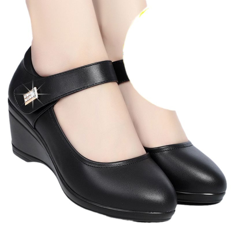 2025 New Waterproof Platform High Heels Women's New Wedge Heel Thick-Soled Mother's Shoes One-Line Buckle Round-Toe Shoes Spring Flats
