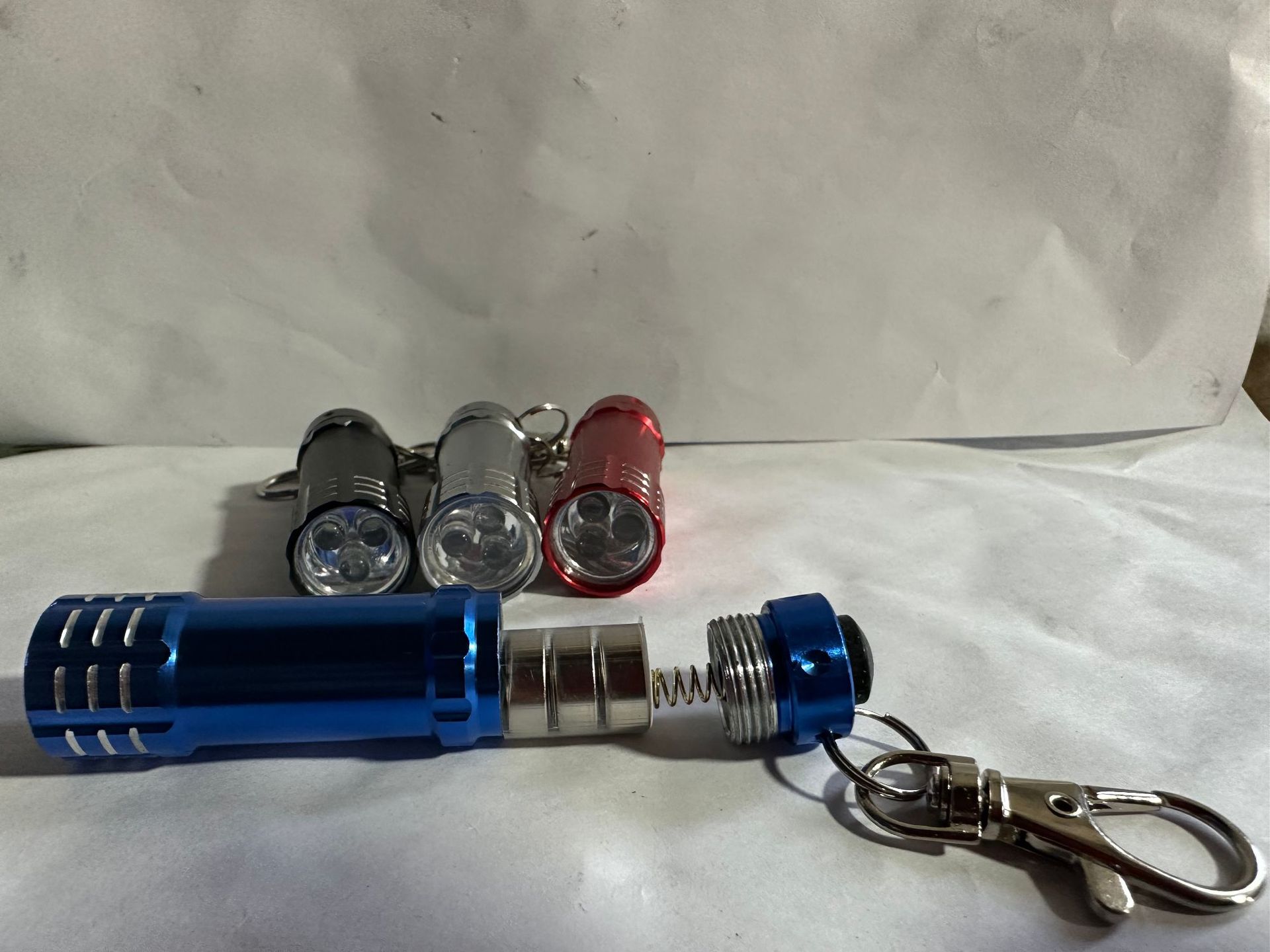 Lightweight and Portable Mini Aluminum Alloy 3LED Small Flashlight