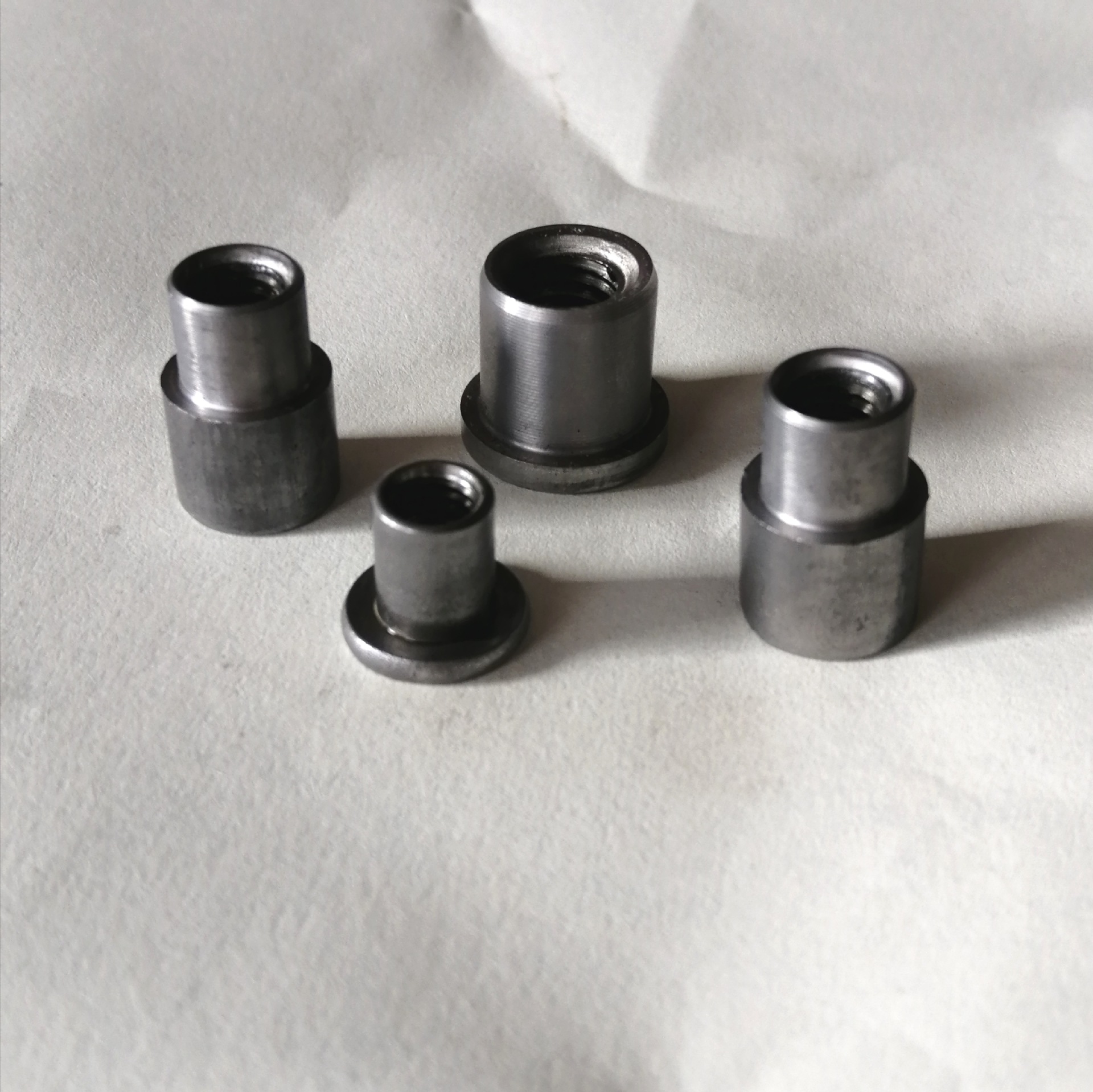 Обработка и индивидуальная настройка различных специальных гаек