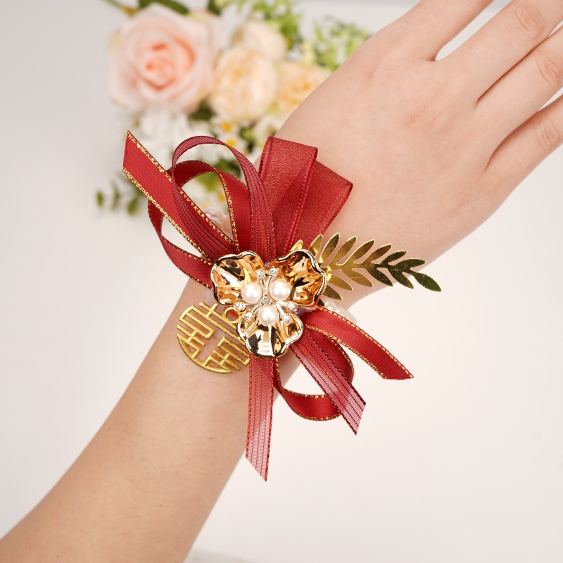 New wedding bride bridesmaid wrist flower double string pearl chain wholesale all kinds of corsage wedding supplies flower material